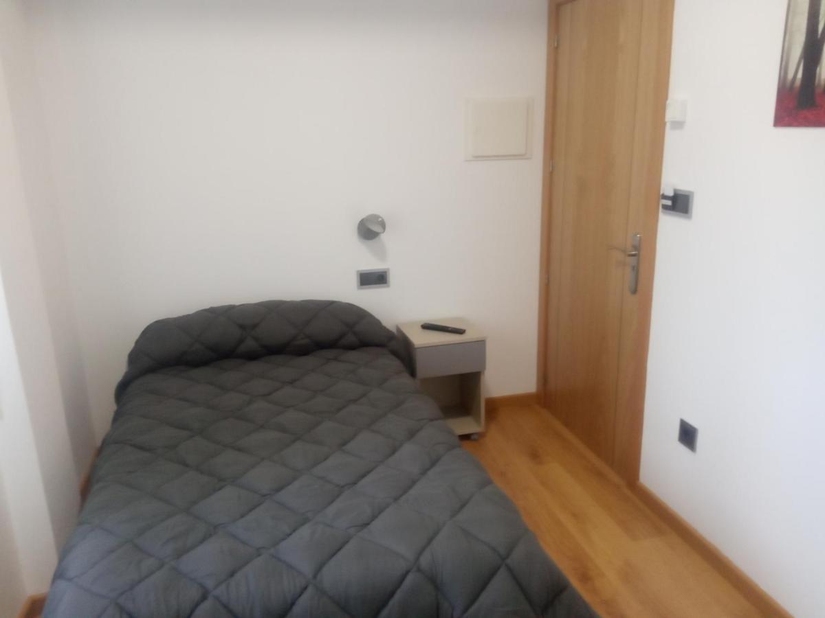 אורנסה Hostal Outarelo מראה חיצוני תמונה