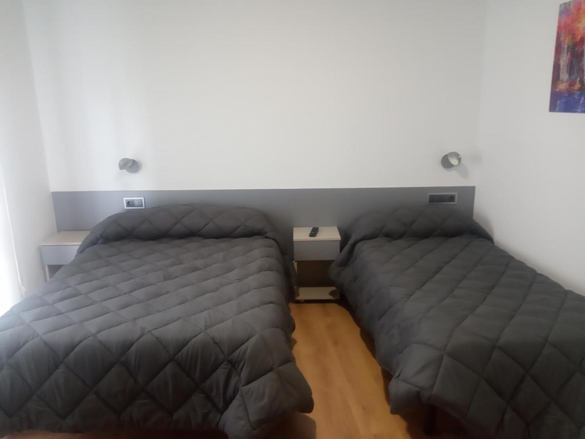 אורנסה Hostal Outarelo מראה חיצוני תמונה