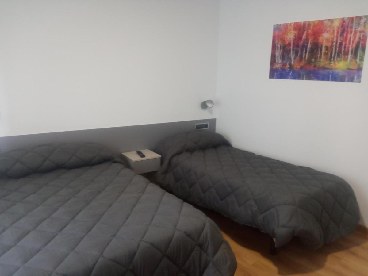 אורנסה Hostal Outarelo מראה חיצוני תמונה